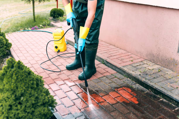 Best Oil Spill Cleanup  in Gowanda, NY
